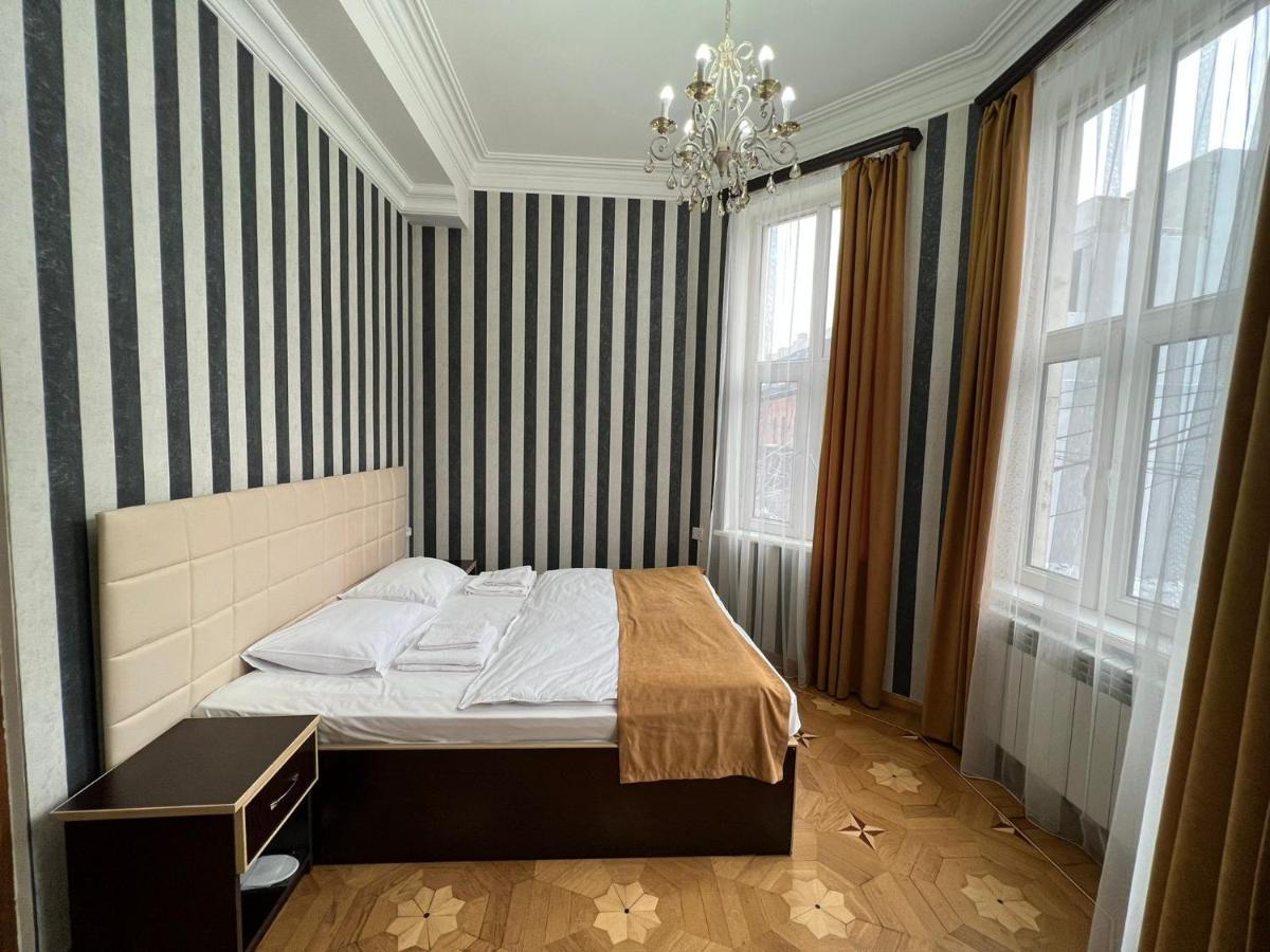 Olive Hotel Erivan Dış mekan fotoğraf