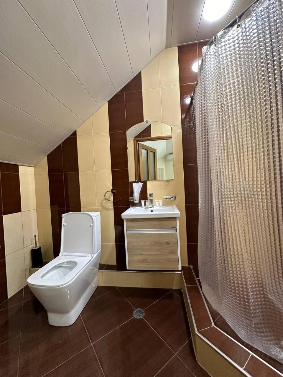 Olive Hotel Erivan Dış mekan fotoğraf